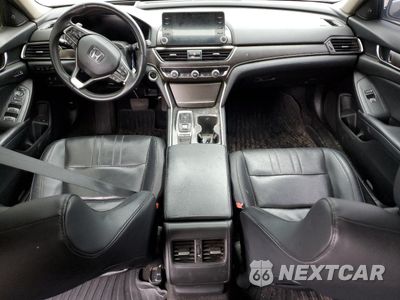 Zdjęcie 8 z 14 samochodu: 2018 HONDA ACCORD TOURING VIN:1HGCV2F90JA014977 - miniatura