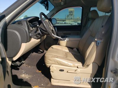 Zdjęcie 7 z 14 samochodu: 2011 CHEVROLET SILVERADO C1500 LT VIN:3GCPCSE02BG332353 - miniatura