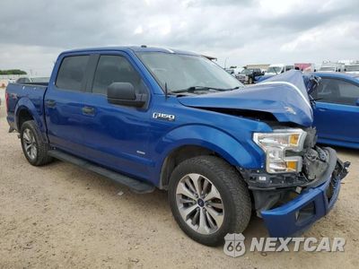 Czwarte zdjęcie samochodu z boku: 2017 FORD F150 SUPERCREW VIN:1FTEW1CP2HKD69283 - miniatura