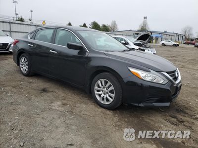 Czwarte zdjęcie samochodu z boku: 2017 NISSAN ALTIMA 2.5 VIN:1N4AL3AP7HC488226 - miniatura