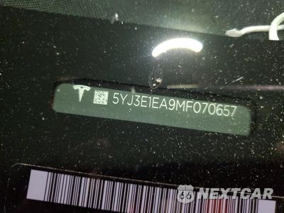 Zdjęcie 12 z 12 samochodu: 2021 TESLA MODEL 3 VIN:5YJ3E1EA9MF070657 - miniatura