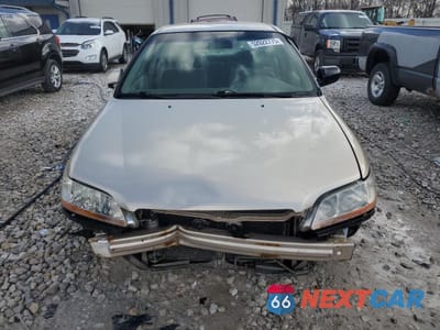Piąte zdjęcie samochodu w środku: 2000 HONDA ACCORD SE VIN:JHMCG5674YC010503 - miniatura