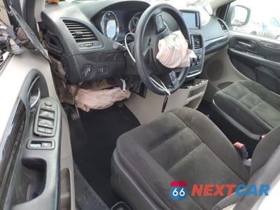 Zdjęcie 8 z 16 samochodu: 2018 DODGE GRAND CARAVAN SE VIN:2C4RDGBG6JR135294 - miniatura