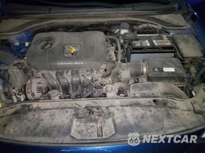 Zdjęcie 11 z 12 samochodu: 2017 HYUNDAI ELANTRA SE VIN:5NPD84LF0HH072770 - miniatura