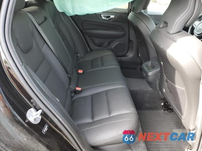 Zdjęcie 10 z 14 samochodu: 2024 VOLVO V60 CROSS COUNTRY PLUS VIN:YV4L12WY5R2137629 - miniatura