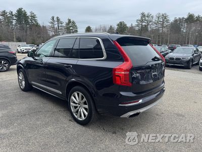 Trzecie zdjęcie samochodu z tyłu: 2017 VOLVO XC90 T6 VIN:YV4A22PL5H1131633 - miniatura