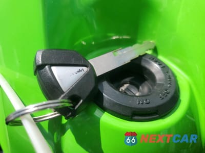 Zdjęcie 8 z 10 samochodu: 2022 KAWASAKI EX650 N VIN:ML5EXEN13NDA75028 - miniatura