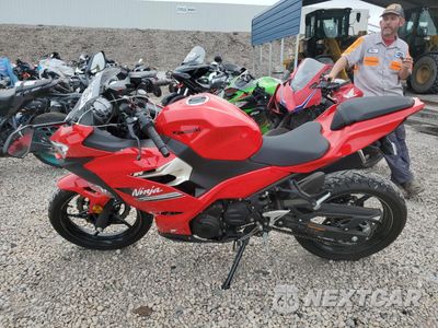 Trzecie zdjęcie samochodu z tyłu: 2021 KAWASAKI EX400 VIN:JKAEXKG19MDAD3372 - miniatura