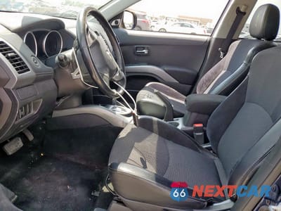 Zdjęcie 7 z 13 samochodu: 2011 MITSUBISHI OUTLANDER SE VIN:JA4AS3AW9BU007568 - miniatura