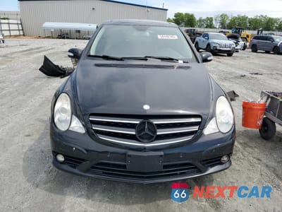 Piąte zdjęcie samochodu w środku: 2010 MERCEDES-BENZ R 350 4MATIC VIN:4JGCB6FE3AA111517 - miniatura