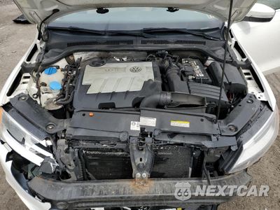 Zdjęcie 13 z 15 samochodu: 2013 VOLKSWAGEN JETTA TDI VIN:3VW3L7AJ6DM439059 - miniatura