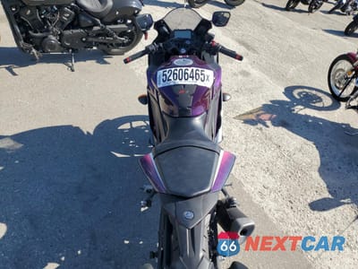 Zdjęcie 6 z 8 samochodu: 2023 YAMAHA YZFR3 A VIN:MH3RH18Y1PK009497 - miniatura