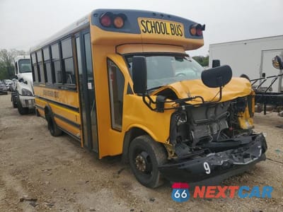 2017 CHEV EXPRESS G3500 1GB3GSBG5H1228889 - główne zdjęcie licytacji z USA - miniatura