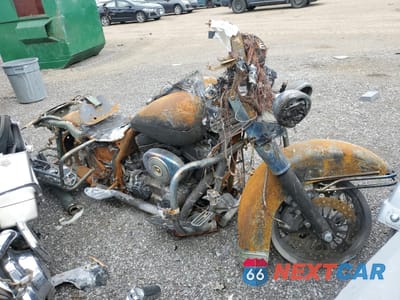 2001 HARLEY-DAVIDSON FLHTCUI 1HD1FCW131Y606639 - główne zdjęcie licytacji z USA - miniatura