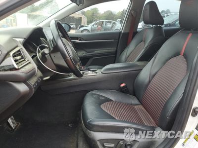 Zdjęcie 7 z 14 samochodu: 2021 TOYOTA CAMRY TRD VIN:4T1KZ1AK0MU057118 - miniatura