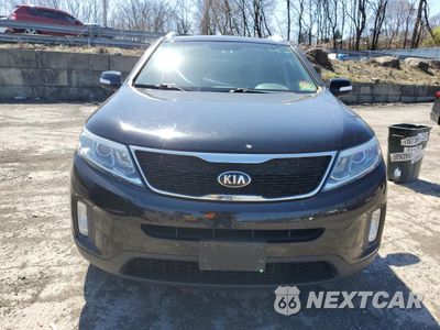 Piąte zdjęcie samochodu w środku: 2014 KIA SORENTO LX VIN:5XYKTCA61EG516731 - miniatura