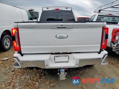 Zdjęcie 6 z 14 samochodu: 2023 FORD F350 SUPER DUTY VIN:1FT8W3DT0PED51429 - miniatura