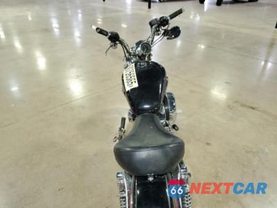 Zdjęcie 6 z 10 samochodu: 2014 HARLEY-DAVIDSON XL1200 C VIN:1HD1CT313EC414427 - miniatura