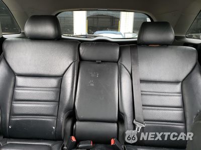 Zdjęcie 10 z 13 samochodu: 2016 KIA SORENTO EX VIN:5XYPH4A19GG148528 - miniatura