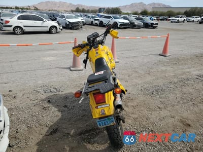 Czwarte zdjęcie samochodu z boku: 1997 KAWASAKI KL650 A VIN:JKAKLEA11VA042371 - miniatura