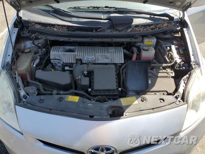 Zdjęcie 11 z 12 samochodu: 2014 TOYOTA PRIUS VIN:JTDKN3DU2E1736206 - miniatura