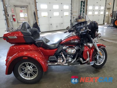 2018 HARLEY-DAVIDSON FLHTCUTG TRI GLIDE ULTRA 1HD1MAD18JB860010 - główne zdjęcie licytacji z USA - miniatura