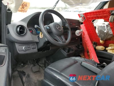Zdjęcie 8 z 14 samochodu: 2024 MERCEDES-BENZ SPRINTER 2500 VIN:W1Y4NCHY4RT179276 - miniatura