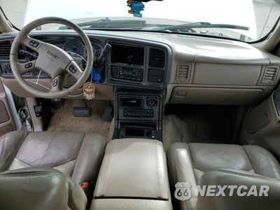 Zdjęcie 8 z 13 samochodu: 2003 GMC YUKON DENALI VIN:1GKEK63U03J166118 - miniatura