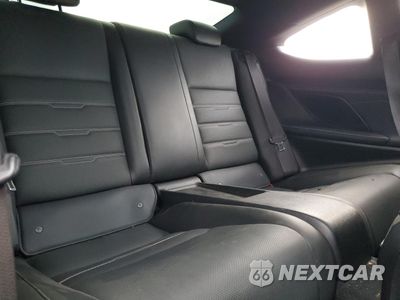Zdjęcie 10 z 13 samochodu: 2017 LEXUS RC 200T VIN:JTHHA5BC7H5005925 - miniatura