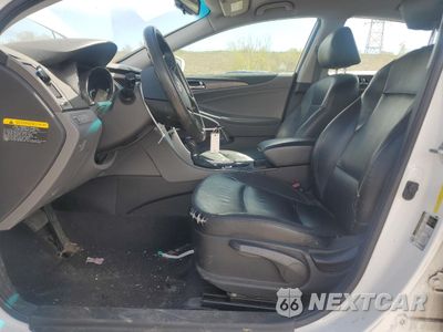 Zdjęcie 7 z 13 samochodu: 2013 HYUNDAI SONATA HYBRID VIN:KMHEC4A46DA064478 - miniatura