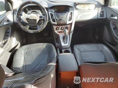 Zdjęcie 8 z 15 samochodu: 2012 FORD FOCUS SE VIN:1FAHP3K24CL182681 - miniatura