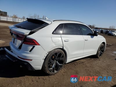 Trzecie zdjęcie samochodu z tyłu: 2022 AUDI RS Q8 VIN:WU1ARBF16ND000559 - miniatura
