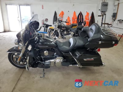Trzecie zdjęcie samochodu z tyłu: 2016 HARLEY-DAVIDSON FLHTK ULTRA LIMITED VIN:1HD1KEL16GB659259 - miniatura