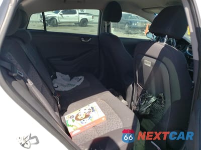 Zdjęcie 10 z 12 samochodu: 2019 HYUNDAI IONIQ BLUE VIN:KMHC65LC1KU140161 - miniatura