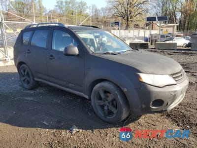 Czwarte zdjęcie samochodu z boku: 2007 MITSUBISHI OUTLANDER XLS VIN:JA4MS41XX7U015486 - miniatura
