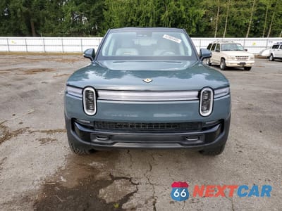 Piąte zdjęcie samochodu w środku: 2025 RIVIAN R1S PREMIUM VIN:7PDSGCBPXSN068546 - miniatura