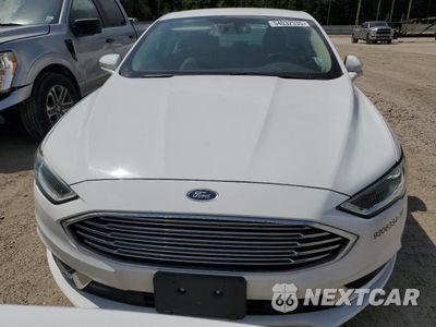 Piąte zdjęcie samochodu w środku: 2018 FORD FUSION SE HYBRID VIN:3FA6P0LU0JR281888 - miniatura