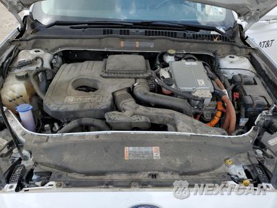 Zdjęcie 11 z 12 samochodu: 2018 FORD FUSION SE HYBRID VIN:3FA6P0LU5JR278694 - miniatura
