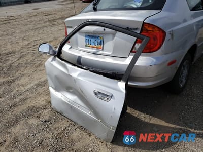 Zdjęcie 12 z 13 samochodu: 2005 HYUNDAI ACCENT GS VIN:KMHCG35C05U323148 - miniatura