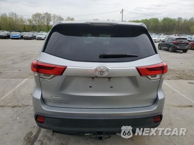 Zdjęcie 6 z 15 samochodu: 2018 TOYOTA HIGHLANDER LE VIN:5TDBZRFH5JS804535 - miniatura