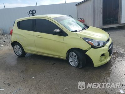 Czwarte zdjęcie samochodu z boku: 2018 CHEVROLET SPARK LS VIN:KL8CB6SA4JC424337 - miniatura