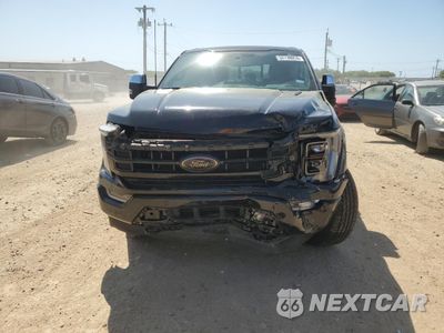 Piąte zdjęcie samochodu w środku: 2023 FORD F150 SUPERCREW VIN:1FTFW1ED6PFA11117 - miniatura