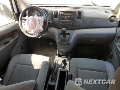 Zdjęcie 8 z 16 samochodu: 2016 NISSAN NV200 2.5S VIN:3N6CM0KN9GK692950 - miniatura
