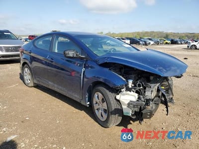 Czwarte zdjęcie samochodu z boku: 2016 HYUNDAI ELANTRA SE VIN:KMHDH4AE9GU514620 - miniatura