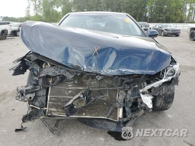 Piąte zdjęcie samochodu w środku: 2019 TOYOTA CAMRY L VIN:4T1B11HK3KU752350 - miniatura