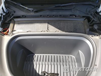 Zdjęcie 11 z 14 samochodu: 2022 TESLA MODEL Y VIN:7SAYGDEE9NF431927 - miniatura