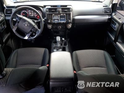 Zdjęcie 8 z 16 samochodu: 2021 TOYOTA 4RUNNER SR5/SR5 PREMIUM VIN:JTEPU5JR0M5918770 - miniatura