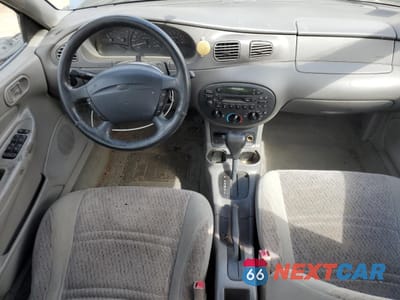 Zdjęcie 8 z 14 samochodu: 1999 FORD ESCORT SE VIN:1FAFP13P6XW123738 - miniatura