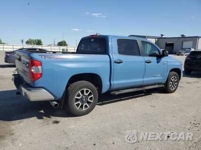 Trzecie zdjęcie samochodu z tyłu: 2020 TOYOTA TUNDRA CREWMAX SR5 VIN:5TFDY5F17LX917259 - miniatura