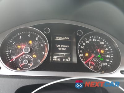 Zdjęcie 9 z 14 samochodu: 2010 VOLKSWAGEN PASSAT KOMFORT VIN:WVWJK7AN4AE121801 - miniatura